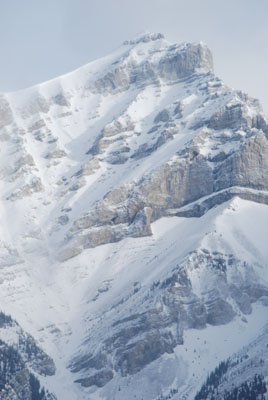 banff-cu-mountain.jpg